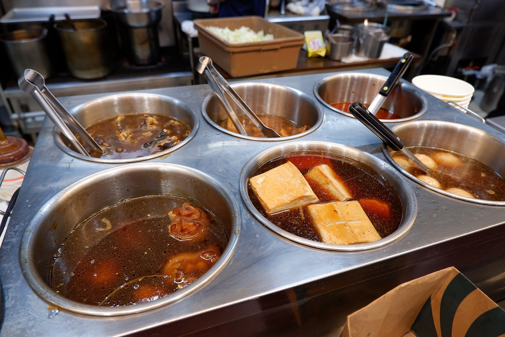【中和雞肉飯】兩津號雞肉飯 民有店 @貝大小姐的多元心宇宙
