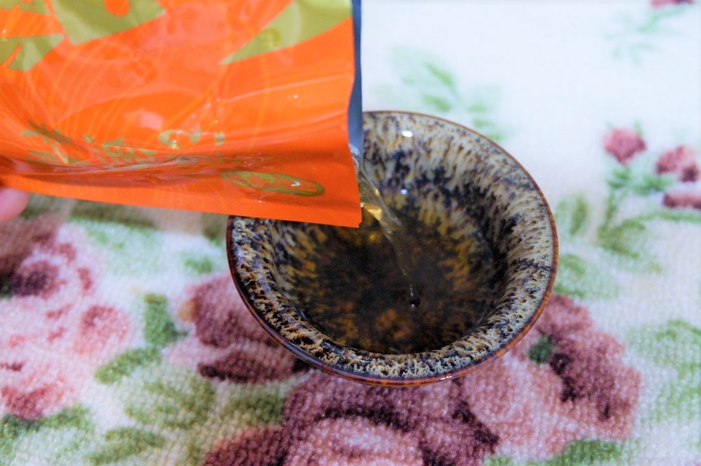 【春節禮盒推薦】芳茲生技：雞魚饗宴禮盒  滴雞精、滴魚精補充營養蛋白質0負擔 過年送禮推薦，守護全家人健康！ @貝大小姐的多元心宇宙