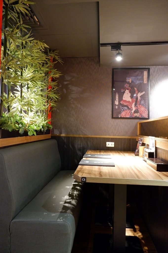 【台北 小巨蛋美食】大河屋-微風南京店 超有日本FU的燒肉丼、串燒 @貝大小姐的多元心宇宙