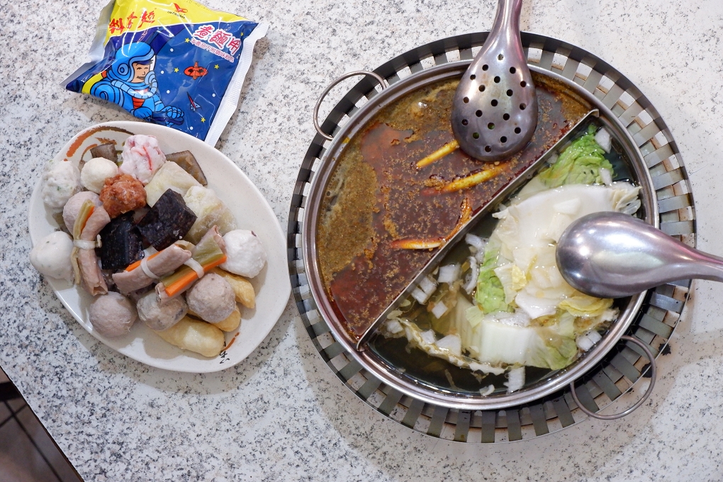 【板橋麻辣火鍋吃到飽推薦】小林麻辣火鍋 好湯頭、好鍋物、好過癮！ @貝大小姐的多元心宇宙
