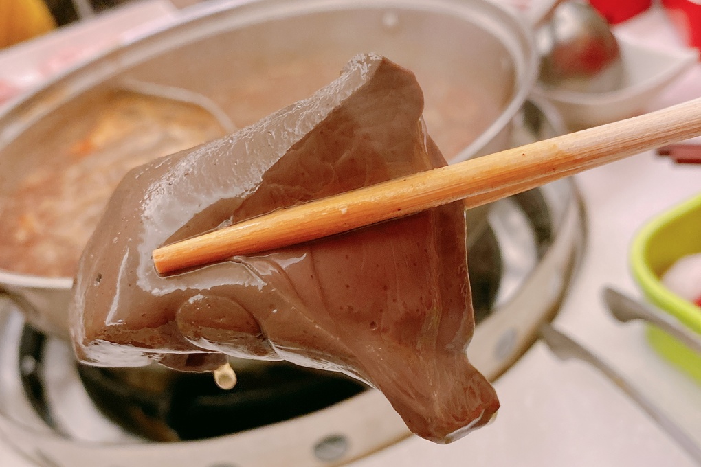 【林口麻辣鍋】川膳麻辣鴛鴦鍋  湯頭細節優化再升級，為了給大家最佳湯頭！ @貝大小姐的多元心宇宙