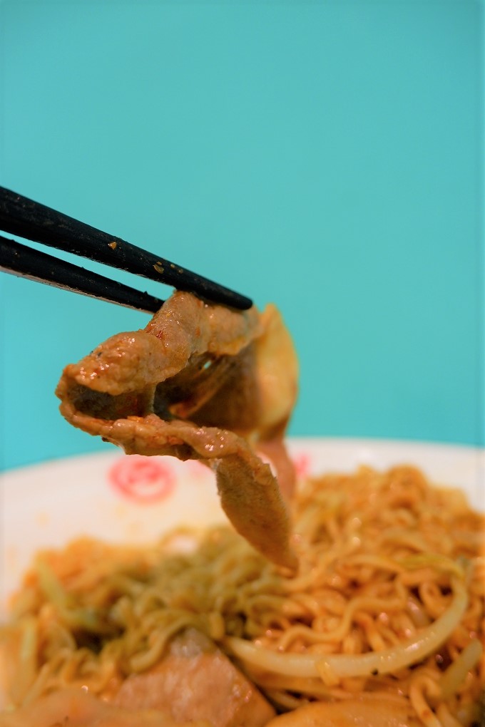 【新莊必吃滷味】新貳拾壹食堂-新莊逼逼堂 新莊加熱滷味／鴨血／臭豆腐／拌炒泡麵 專門店 @貝大小姐的多元心宇宙
