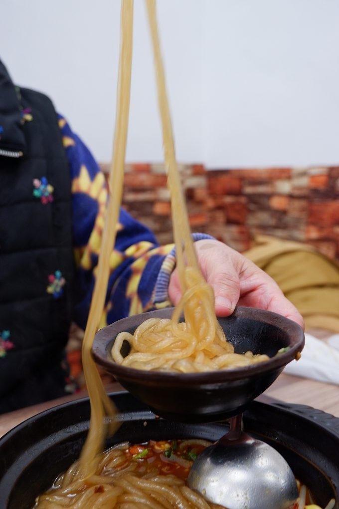 【新北 板橋美食推薦】皓。砂鍋米線  讓你眼界及胃口都大開的新美食！ @貝大小姐的多元心宇宙
