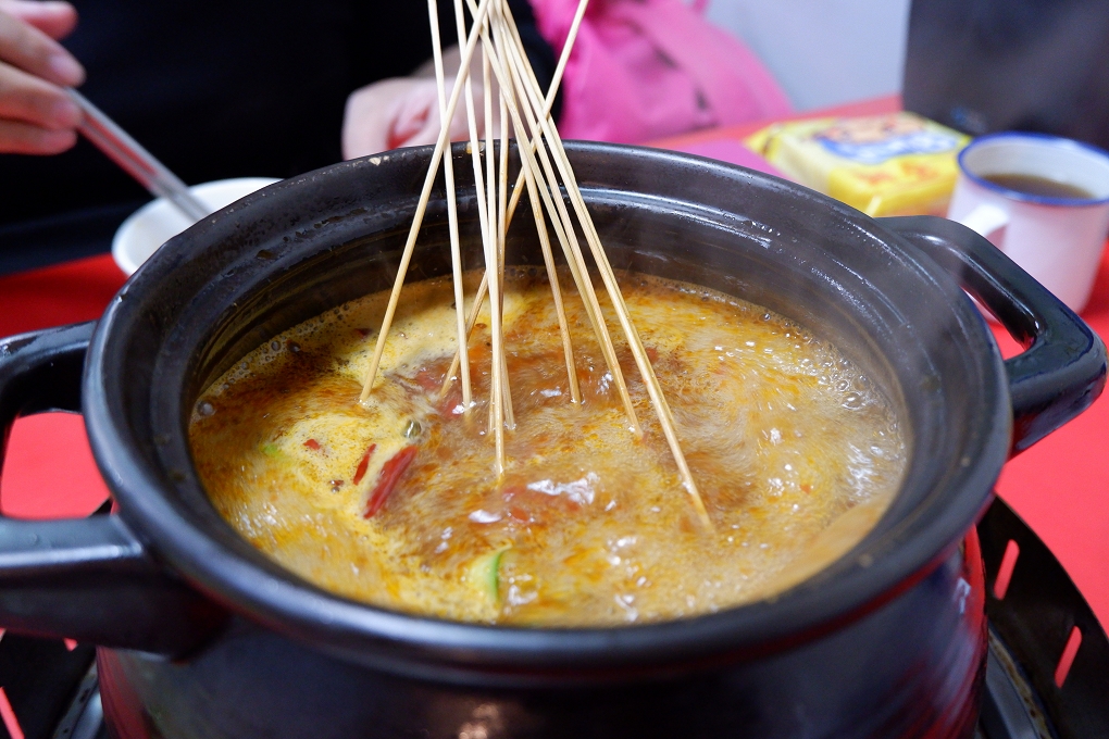 【中山站麻辣鍋】辣吉點正宗成都串串香 @貝大小姐的多元心宇宙