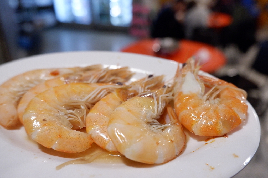 【台中必吃火鍋】食藝石頭火鍋民權店 美味的湯頭讓你總是隔不了太久又會開始想念! @貝大小姐的多元心宇宙