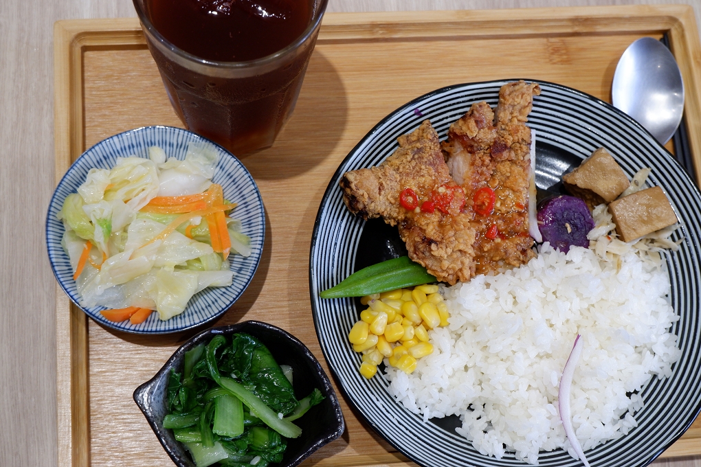 【林口會議便當】拾食．蘊 林口精緻便當/林口辦公室便當/林口外送便當/龜山外送便當 @貝大小姐的多元心宇宙