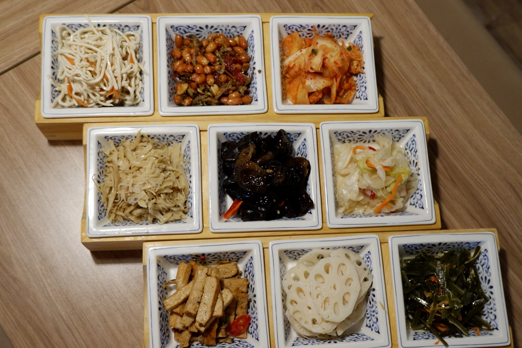 【士林區美食】饗記麵鋪 餐廳的環境、邊攤的價格  CP值高 即是天天吃都不傷荷包 @貝大小姐的多元心宇宙