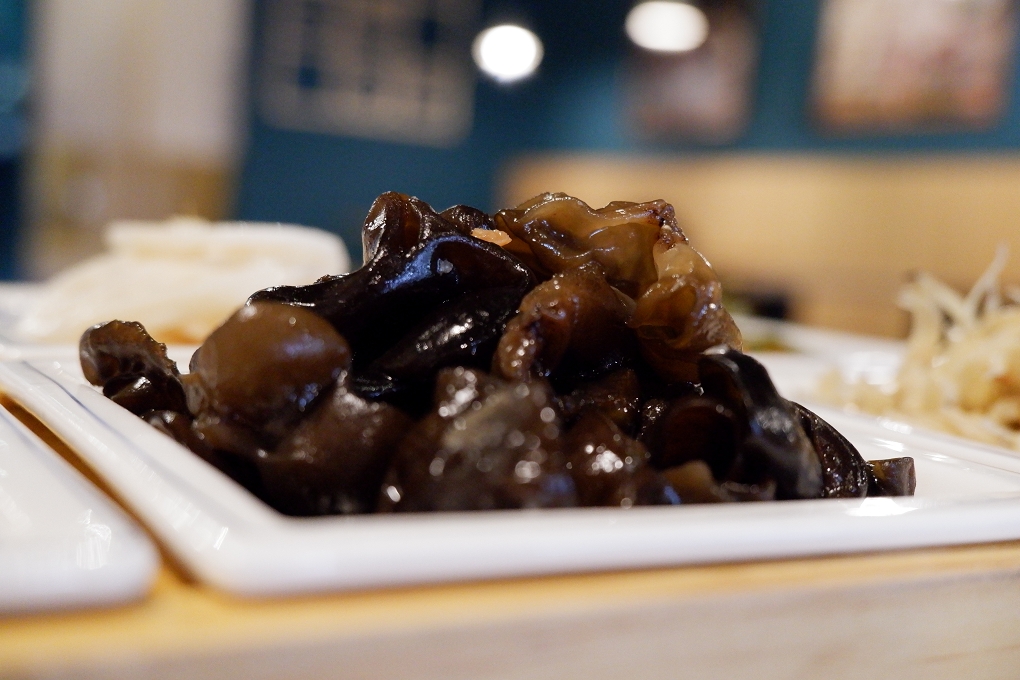 【士林區美食】饗記麵鋪 餐廳的環境、邊攤的價格  CP值高 即是天天吃都不傷荷包 @貝大小姐的多元心宇宙