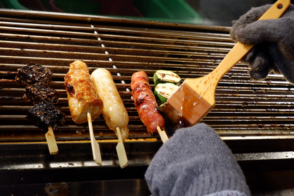 【寧夏夜市串燒，寧夏夜市美食】實在就烤串燒 想吃就烤！ @貝大小姐的多元心宇宙