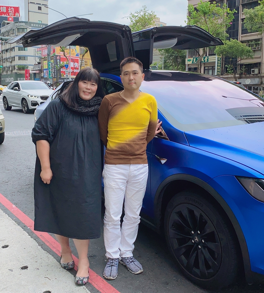 【Fun心工作】特斯拉TESLA Model X 接送 這絕對是一篇炫耀文無誤！ @貝大小姐的多元心宇宙
