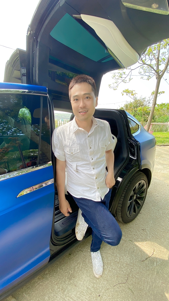 【Fun心工作】特斯拉TESLA Model X 接送 這絕對是一篇炫耀文無誤！ @貝大小姐的多元心宇宙