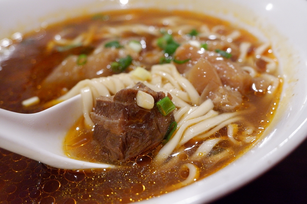 【台北牛肉麵】72牛肉麵 @貝大小姐的多元心宇宙