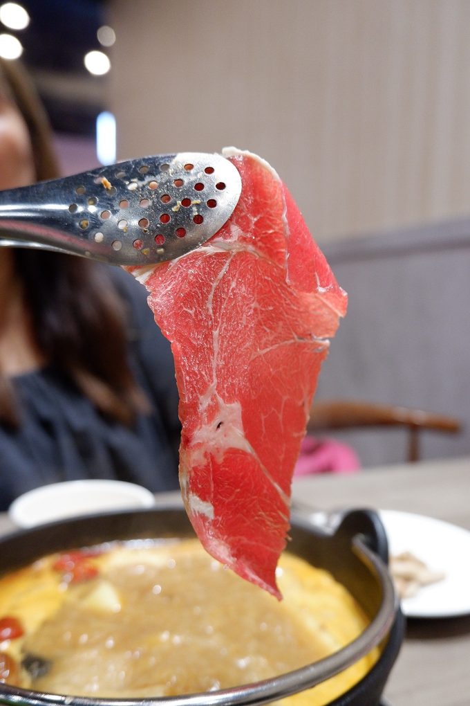 【內壢火鍋推薦】全台最大火鍋集團樂多多旗下 肉多多火鍋內壢忠孝店 全台多家門店營業到凌晨4點，是夜貓子的好選擇！ @貝大小姐的多元心宇宙
