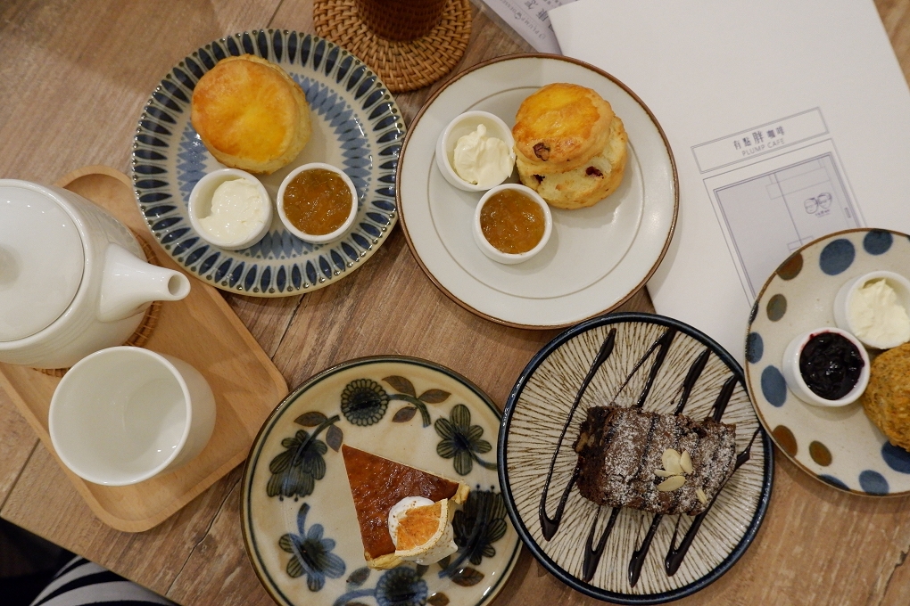 【新莊咖啡廳】有點胖咖啡 Plump Cafe 讓你擁有英國皇室的優雅之外，更是款待自己、為自己抒壓的美味！ @貝大小姐的多元心宇宙