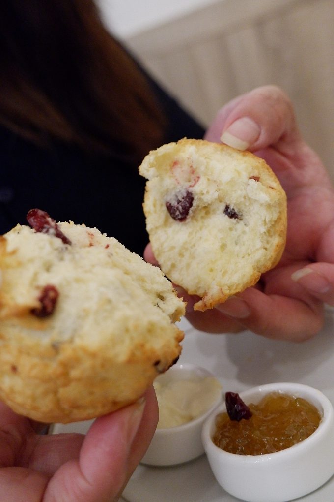 【新莊咖啡廳】有點胖咖啡 Plump Cafe 讓你擁有英國皇室的優雅之外，更是款待自己、為自己抒壓的美味！ @貝大小姐的多元心宇宙