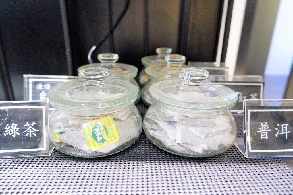 【新莊豪華火鍋推薦】武鶴個人和牛火鍋 新莊中平店 你只需要專注地品嚐高CP值的肉品及海鮮！ @貝大小姐的多元心宇宙