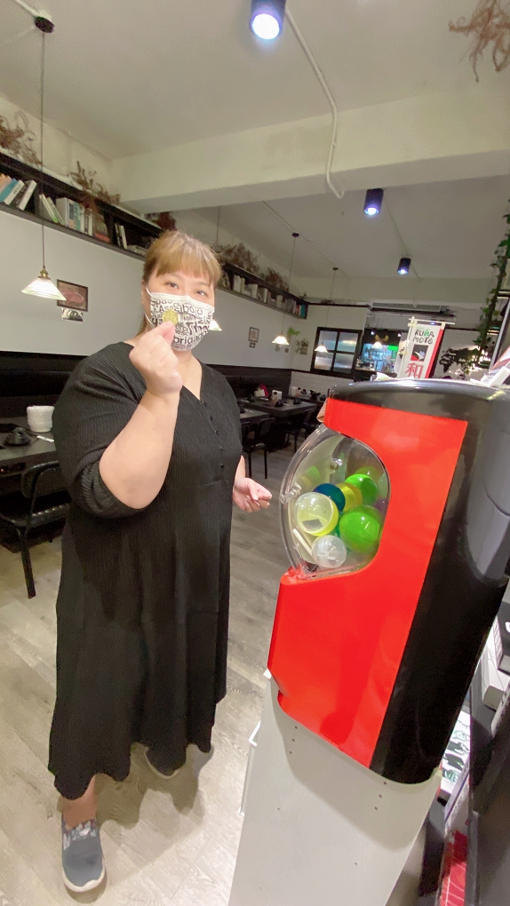 【新莊豪華火鍋推薦】武鶴個人和牛火鍋 新莊中平店 你只需要專注地品嚐高CP值的肉品及海鮮！ @貝大小姐的多元心宇宙