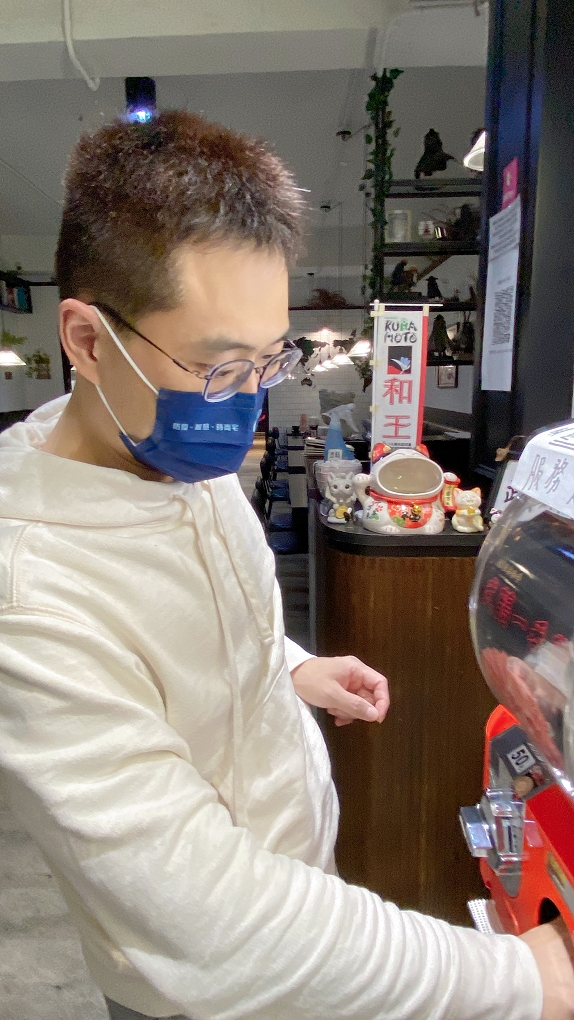 【新莊豪華火鍋推薦】武鶴個人和牛火鍋 新莊中平店 你只需要專注地品嚐高CP值的肉品及海鮮！ @貝大小姐的多元心宇宙
