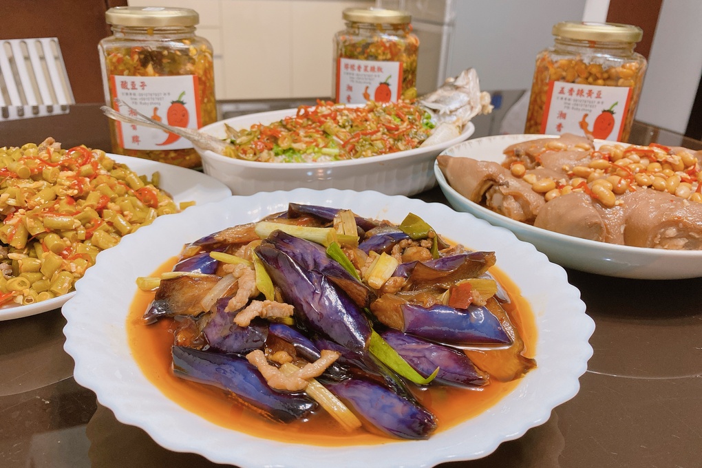 【網購辣椒醬】湘香小魚乾辣椒 小卷榨菜X五香黃豆X麻辣花椒油 @貝大小姐的多元心宇宙