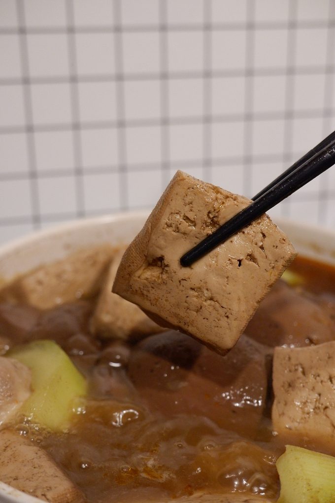 【網購美食】鄉旅鮮味 X 常溫調理包 X 麻辣鴨血 X 香嫩豆腐 X 噴汁豆干 X 麻辣湯底 X 紫米米粉 @貝大小姐的多元心宇宙