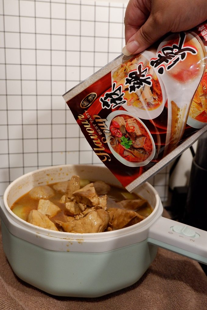 【網購美食】鄉旅鮮味 X 常溫調理包 X 麻辣鴨血 X 香嫩豆腐 X 噴汁豆干 X 麻辣湯底 X 紫米米粉 @貝大小姐的多元心宇宙