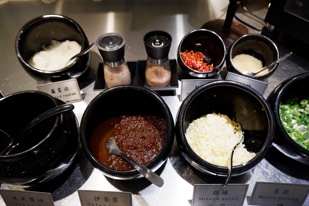 【中和火鍋】燙燙極緻涮涮鍋 FEITENG Shabu Shabu中和店 最安心的用餐空間、食材品質好且新鮮，CP值超高！ @貝大小姐的多元心宇宙