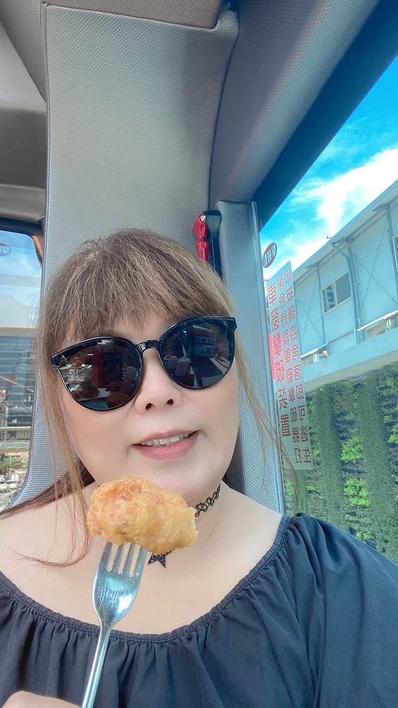 【台北觀光巴士】雙層餐車 x 台北寒舍艾美酒店｜幻夏・饗粵｜米其林粵式下午茶 @貝大小姐的多元心宇宙