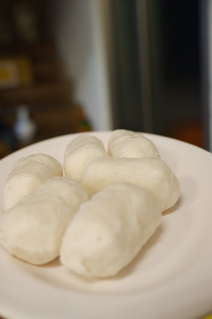【台中南區石頭火鍋推薦】食藝石頭火鍋-工學店  湯頭始終是食藝石頭火鍋最令人百嚐不厭的經典！ @貝大小姐的多元心宇宙