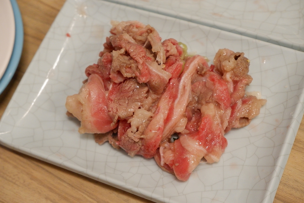 【台中南區石頭火鍋推薦】食藝石頭火鍋-工學店  湯頭始終是食藝石頭火鍋最令人百嚐不厭的經典！ @貝大小姐的多元心宇宙
