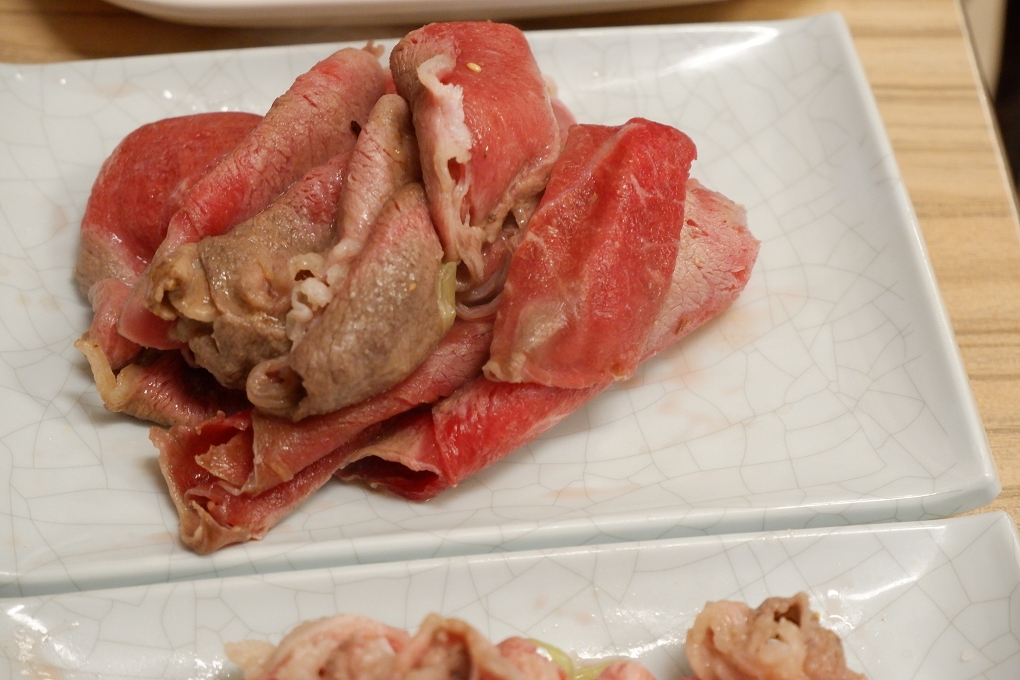 【台中南區石頭火鍋推薦】食藝石頭火鍋-工學店  湯頭始終是食藝石頭火鍋最令人百嚐不厭的經典！ @貝大小姐的多元心宇宙