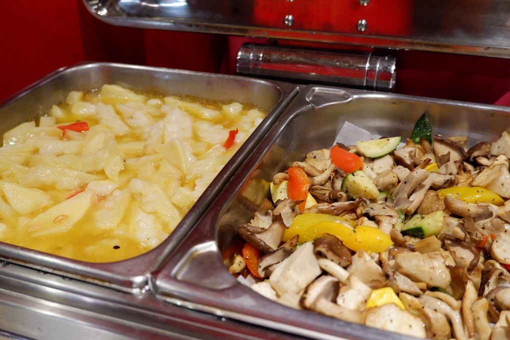 【台北飯店自助餐】圓山大飯店松鶴廳 早餐與晚餐自助餐 @貝大小姐的多元心宇宙