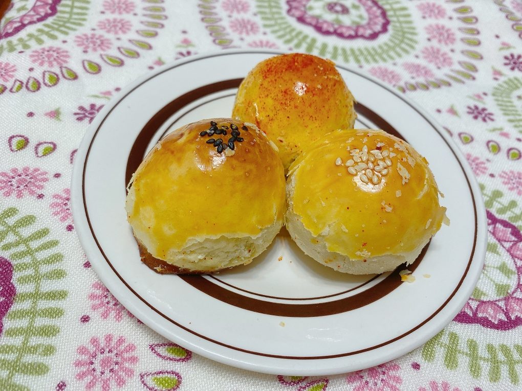 【網購月餅推薦】大富研究所・烘焙の專門店 月圓圓創意禮盒組 &#8211; Macasweet &#038; Yolk Pastry @貝大小姐的多元心宇宙