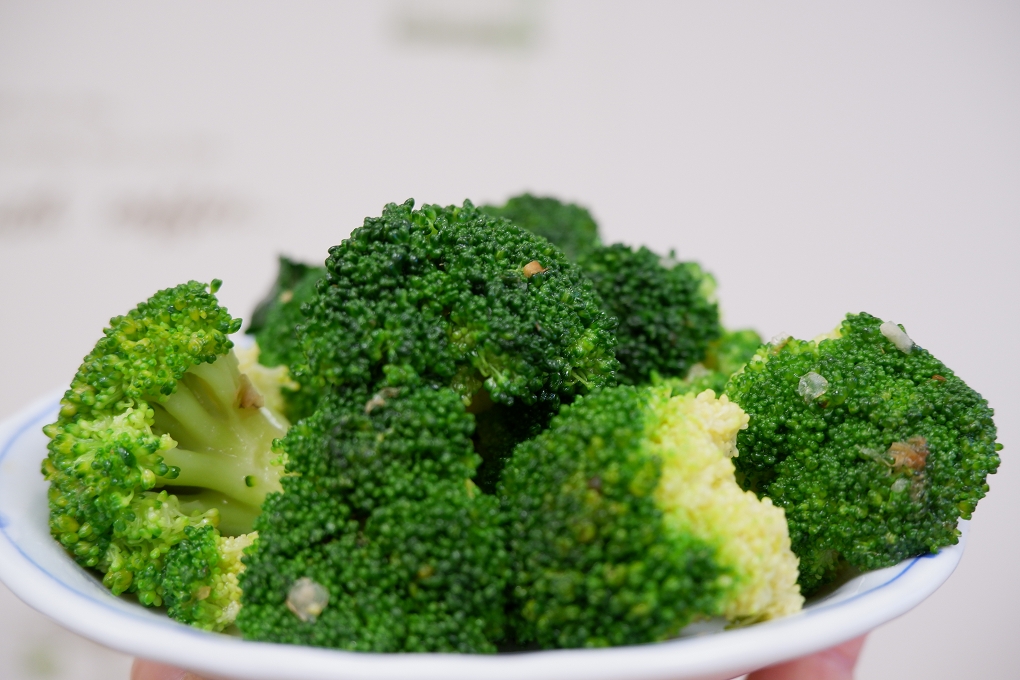 【永和牛肉麵】牛香原汁牛肉麵 到了用餐的時間，就成了附近居民排隊的地標！ @貝大小姐的多元心宇宙