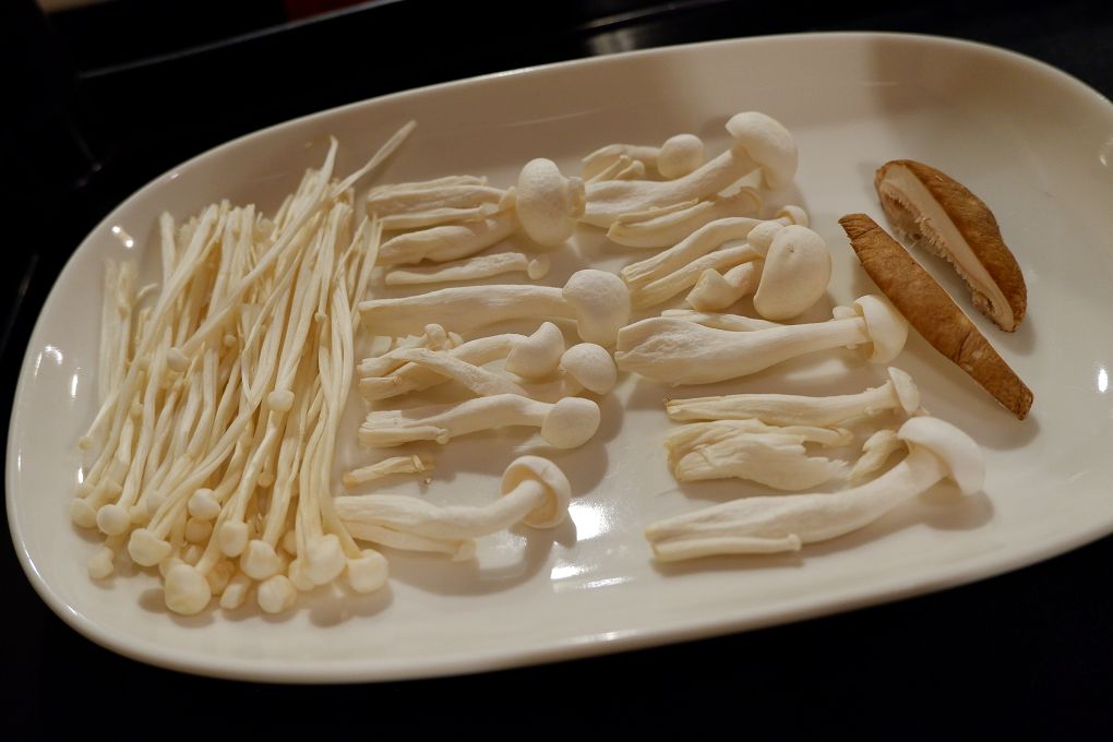 【台北 行天宮站火鍋推薦】八腳老大 肥美的沙公與美味的湯頭會因為加入各種食材  揮灑出它的變化與特色！ @貝大小姐的多元心宇宙
