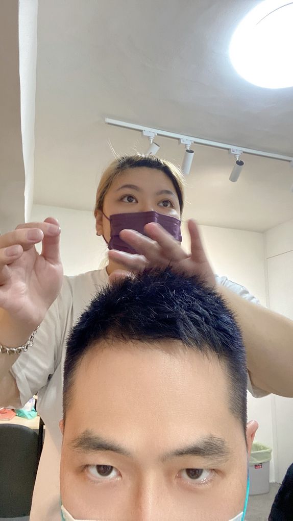 【新莊染髮推薦】新莊E HAIR 美髮 讓美學與色彩學在你的髮上完全的展現！ @貝大小姐的多元心宇宙
