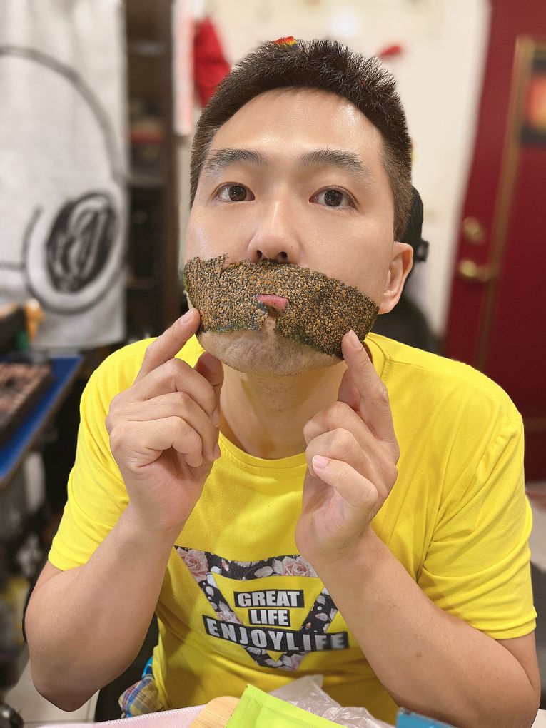 【網購零食推薦】滋滋有味 Dacoeat 厚切炭烤海苔 椒鹽風味X日式五香 一起品嚐鹹香酥脆的好滋味！ @貝大小姐的多元心宇宙