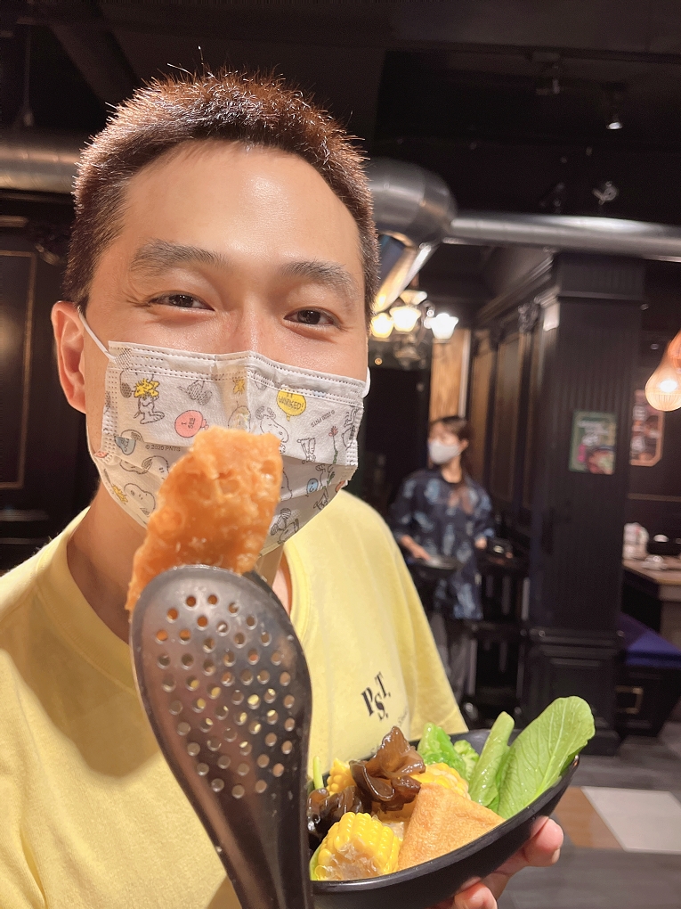 【火鍋第一品牌】火鍋迷必吃名店 狂一鍋新莊復興店 來新莊插旗了！ @貝大小姐的多元心宇宙