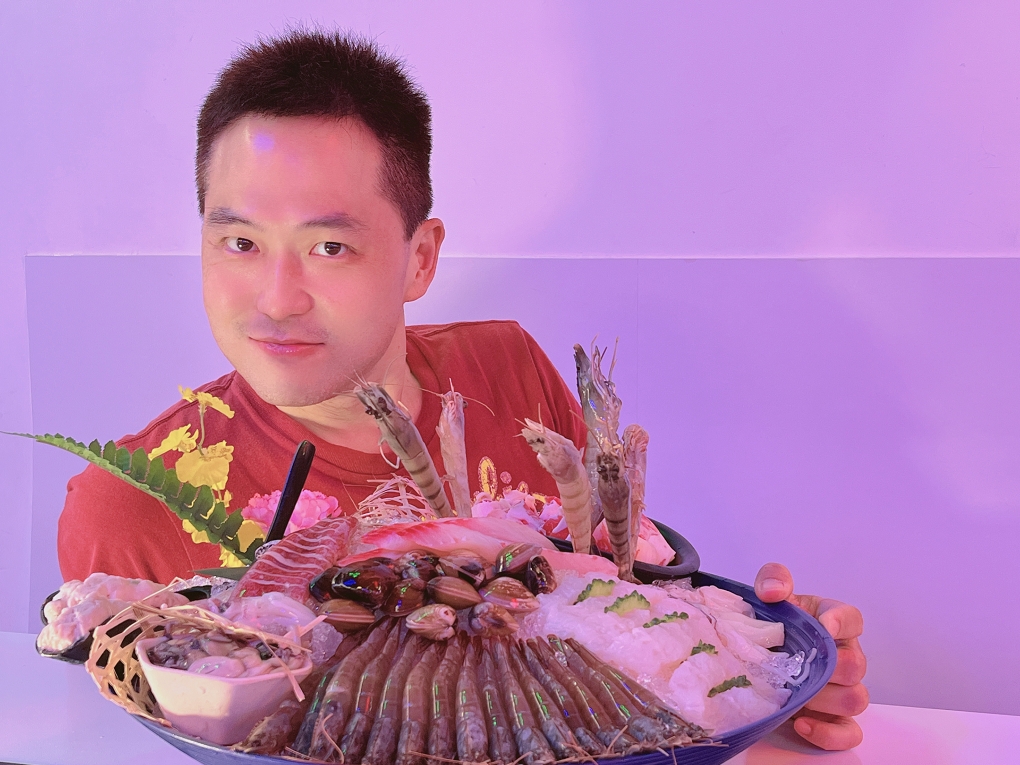 【火鍋第一品牌樂多多集團】肉多多火鍋三重正義店 三人行，必有麻辣吃！三份套餐即贈一鍋 爆炒川府麻辣鍋！ @貝大小姐的多元心宇宙