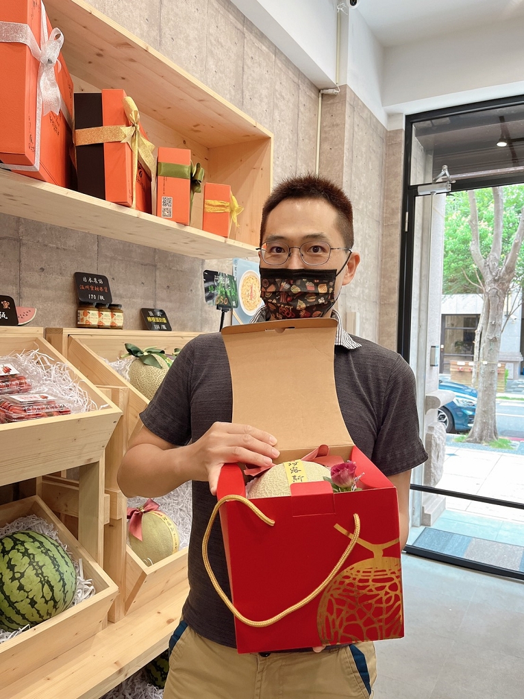 【進口水果禮盒宅配推薦】逢爺の八百屋 每天幫大家挑選最新鮮最頂級的進口水果！ @貝大小姐的多元心宇宙