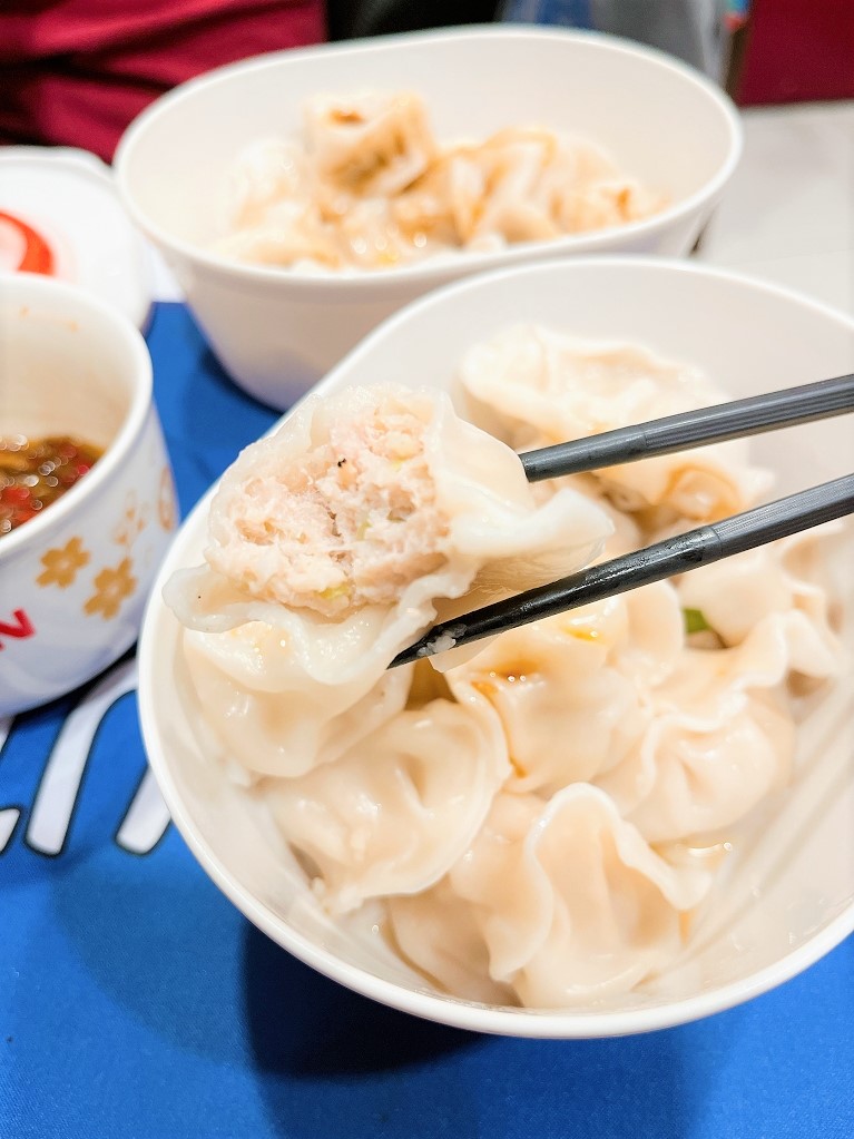 【網購水餃推薦】阿琴の水餃 瓠瓜鮮肉水餃 X 韭黃鮮肉水餃 總在夜深人靜時更能撫慰人心的療癒系美食！ @貝大小姐的多元心宇宙