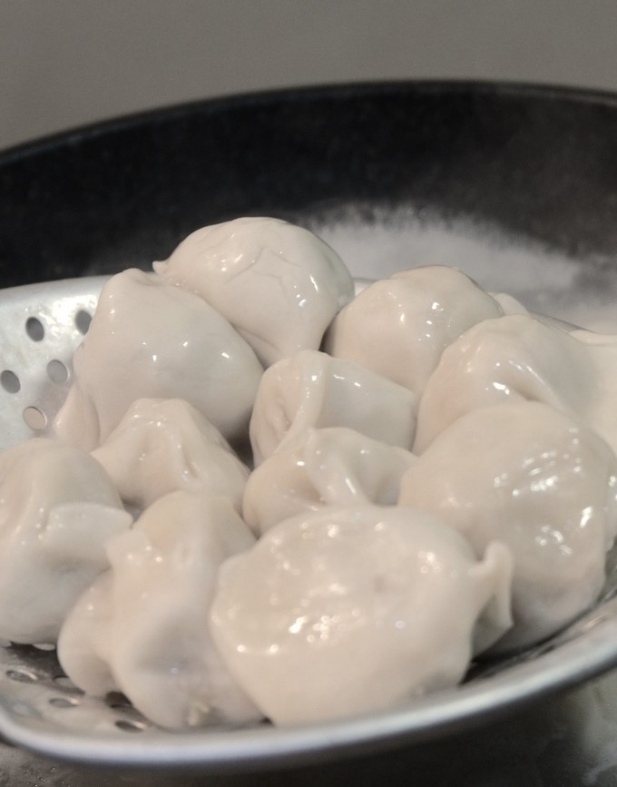【網購水餃推薦】阿琴の水餃 瓠瓜鮮肉水餃 X 韭黃鮮肉水餃 總在夜深人靜時更能撫慰人心的療癒系美食！ @貝大小姐的多元心宇宙