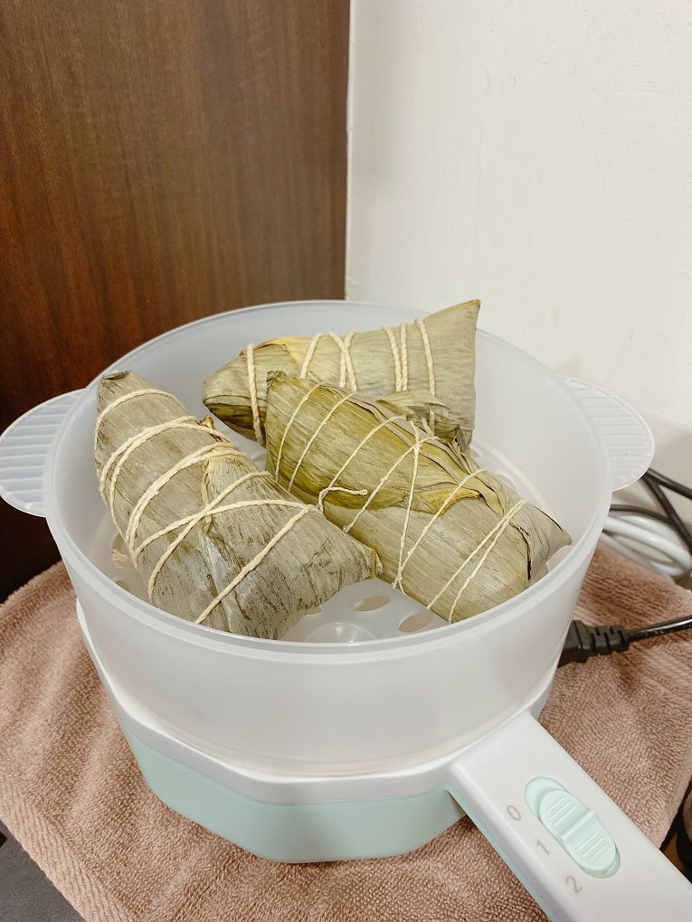 【好物推薦】電煮鍋 時尚的外觀，實用的設計，烹煮方便  不沾鍋的材質清洗起來更是輕鬆！ @貝大小姐的多元心宇宙