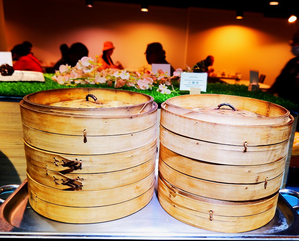 【花蓮住宿推薦】鮪魚家族飯店 花蓮館 特有的自然氛圍  在一樓的海洋造景中  就能立馬感受到大自然的呼喚！ @貝大小姐的多元心宇宙