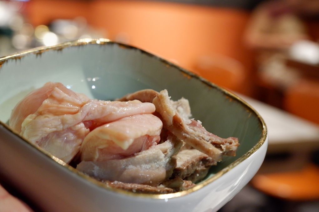 【台北 西門站麻辣鍋】嚮辣 和牛麻辣鍋 台北捷運西門店 @貝大小姐的多元心宇宙