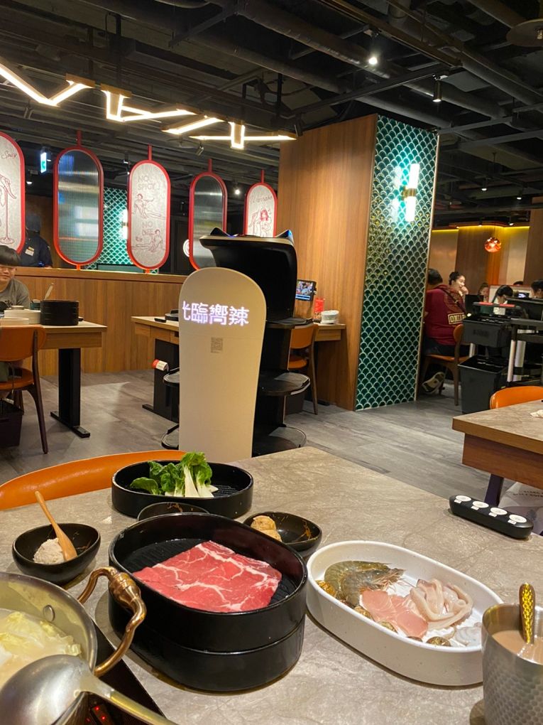 【台北 西門站麻辣鍋】嚮辣 和牛麻辣鍋 台北捷運西門店 @貝大小姐的多元心宇宙