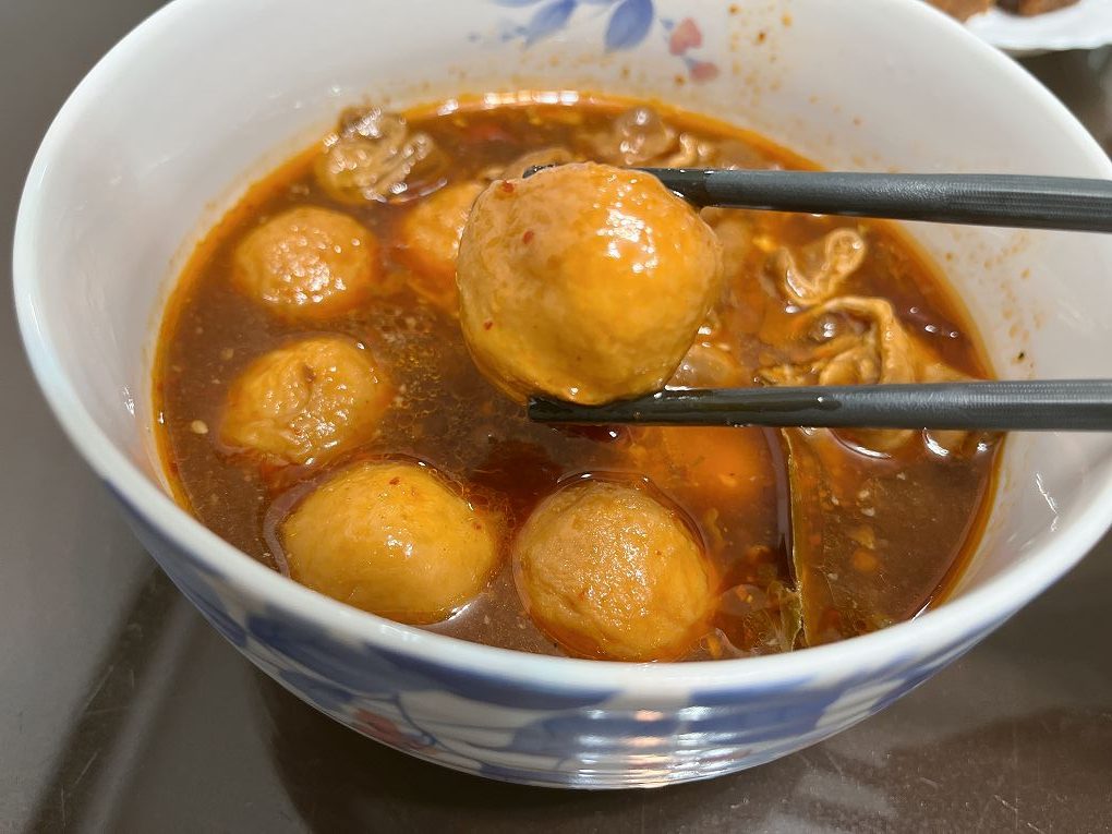 【網購美食推薦】滷台味：椒麻滷味數十種辛辣食材搭配特色椒麻醬大火快炒,超入味的口感讓人一口接一口停不下來! @貝大小姐的多元心宇宙