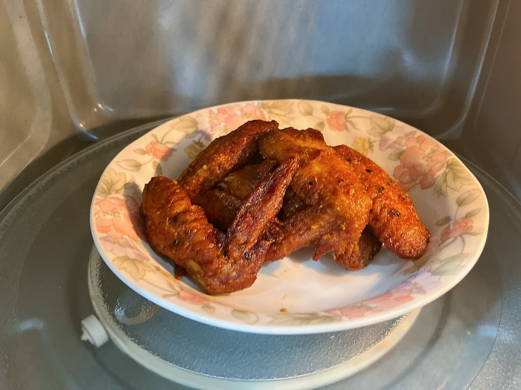 【網購美食推薦】滷台味：椒麻滷味數十種辛辣食材搭配特色椒麻醬大火快炒,超入味的口感讓人一口接一口停不下來! @貝大小姐的多元心宇宙