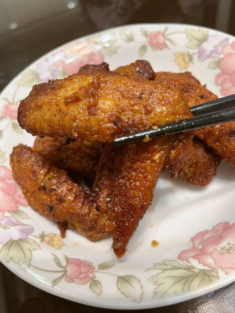 【網購美食推薦】滷台味：椒麻滷味數十種辛辣食材搭配特色椒麻醬大火快炒,超入味的口感讓人一口接一口停不下來! @貝大小姐的多元心宇宙