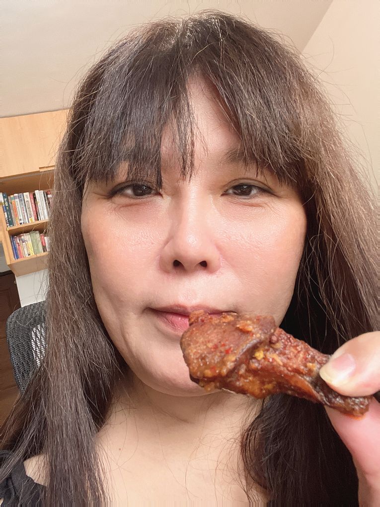 【網購美食推薦】滷台味：椒麻滷味數十種辛辣食材搭配特色椒麻醬大火快炒,超入味的口感讓人一口接一口停不下來! @貝大小姐的多元心宇宙