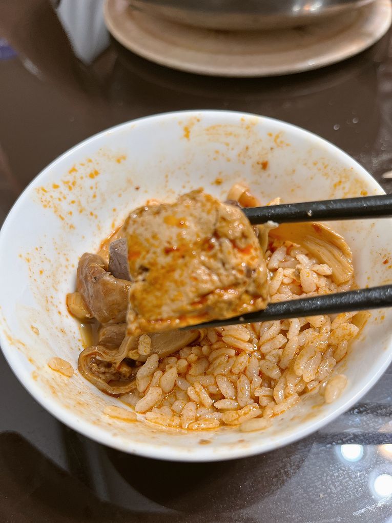 【網購美食推薦】煮匙人麻辣豆腐鴨血 常溫料理包 讓想吃辣的癮頭隨時隨地得到滿足！ @貝大小姐的多元心宇宙
